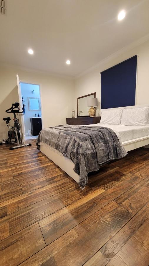 Large 1-Bedroom With Kitchen In Encino Los Angeles Eksteriør billede